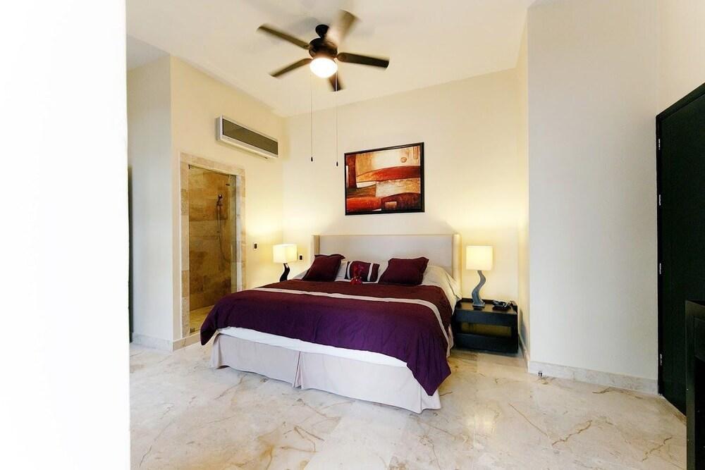 Residences El Faro, Surf 201 Căn hộ