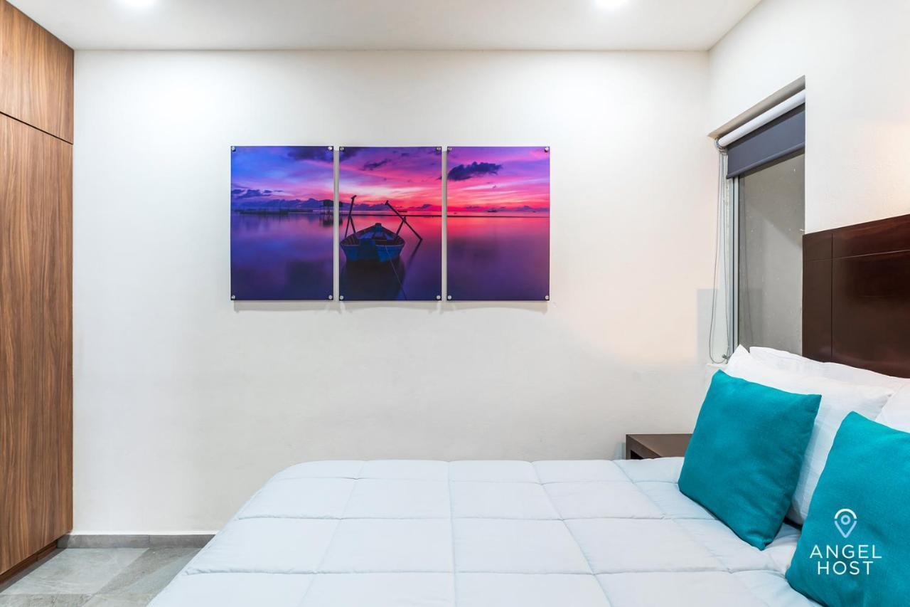 Căn hộ Playa 4020 With Rooftop Pool Near 5th And Beach