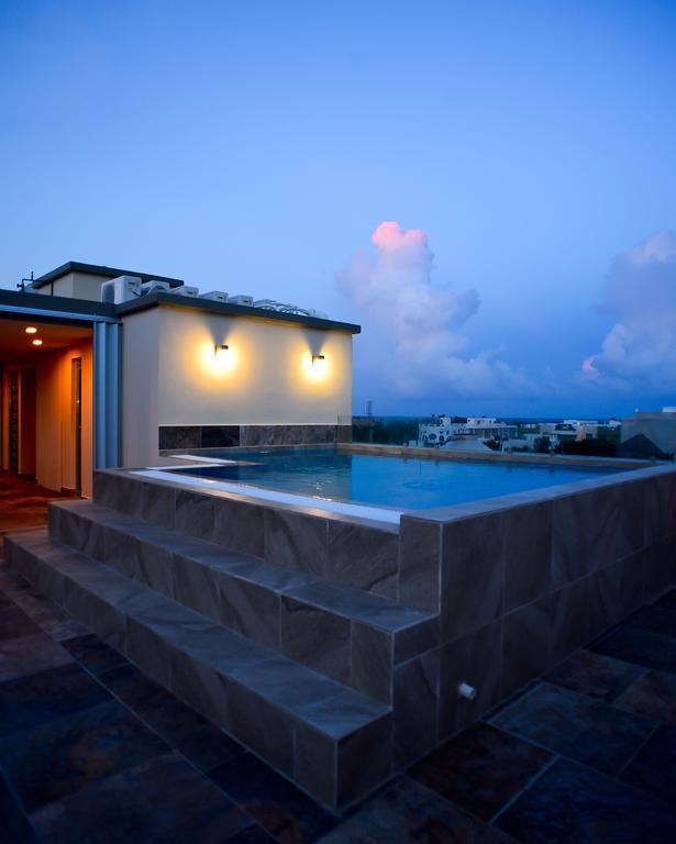 Sunrise 42 Hotel Playa del Carmen