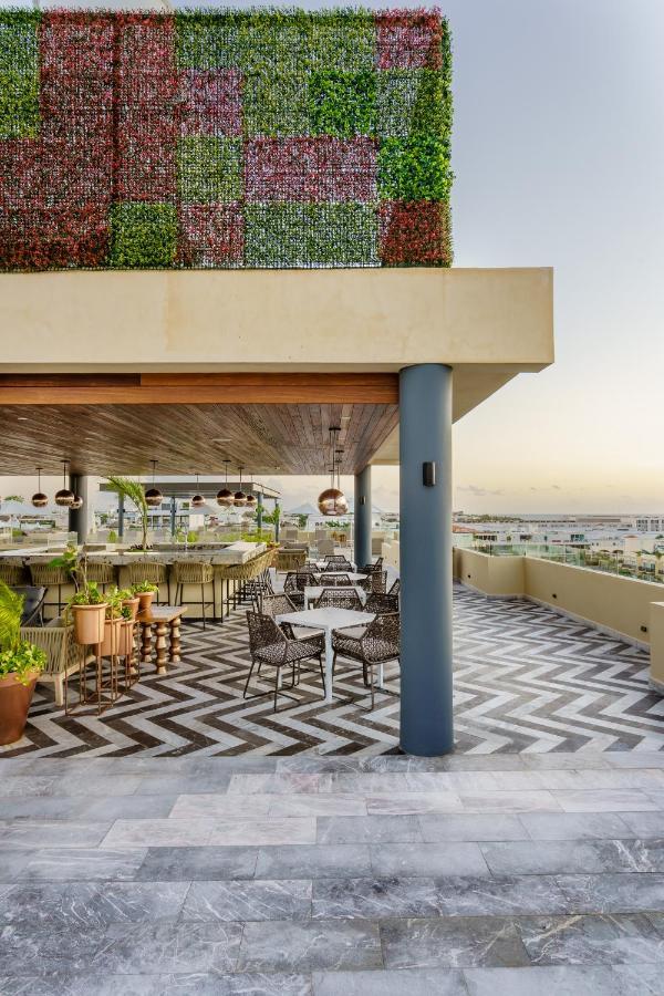 Singular Joy Residences Aparthotel Playa del Carmen