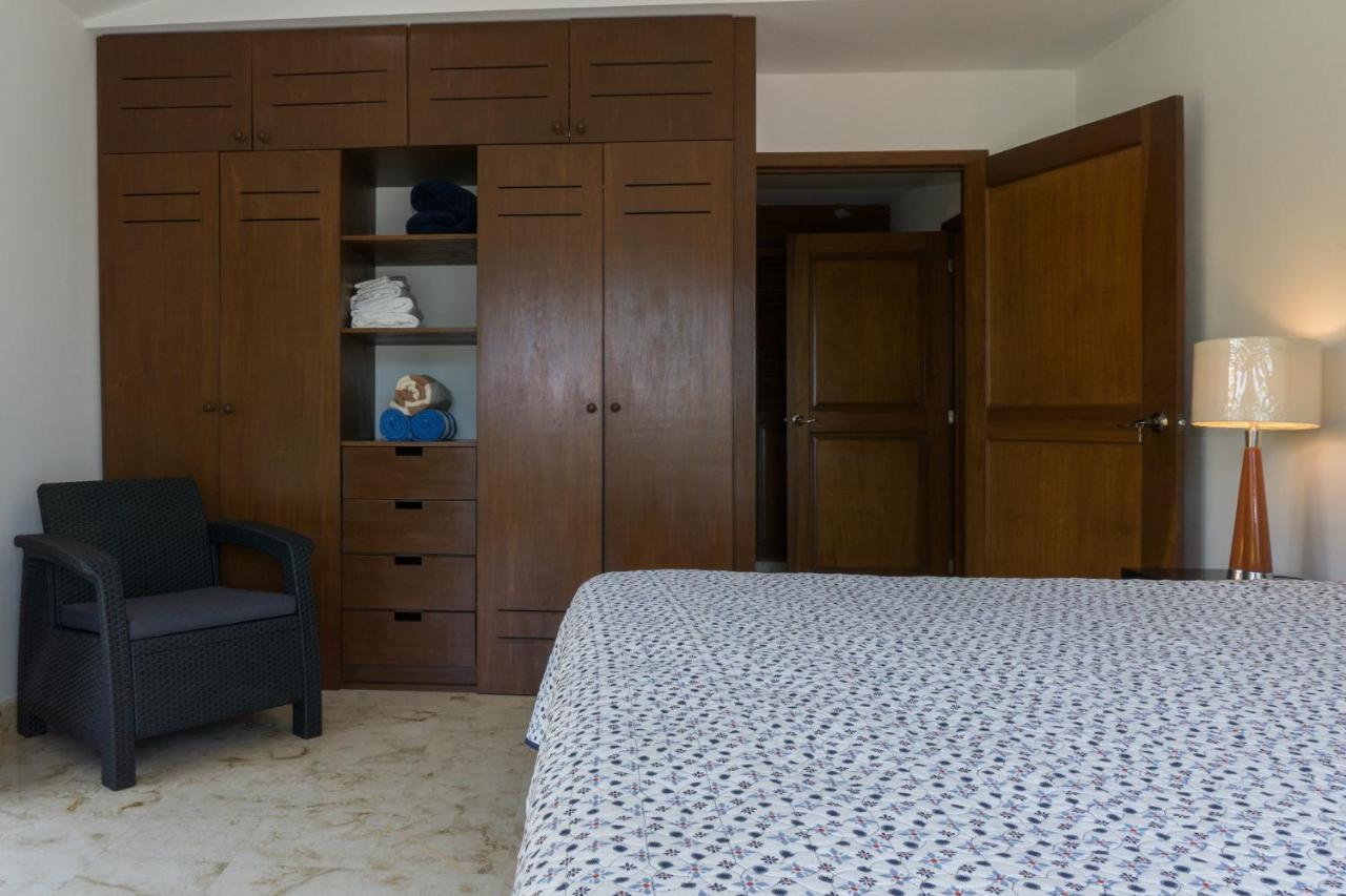Apartment Paseo Del Sol Surf B 301 *