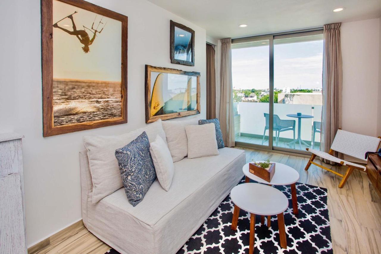 Newport House Playa Boutique Hotel