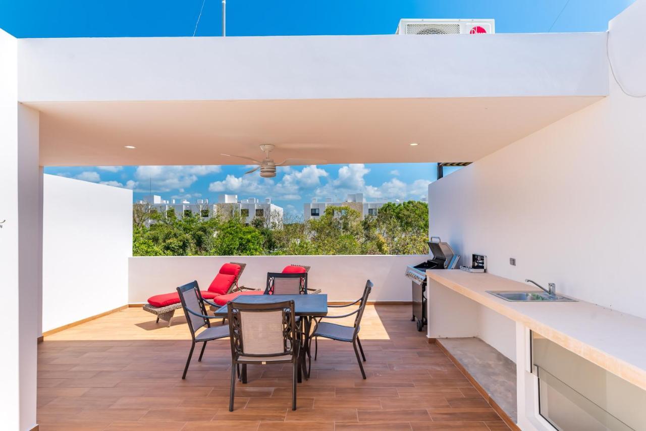 Nhà nghỉ Entire House- 3br With Private Roof Deck Playa del Carmen