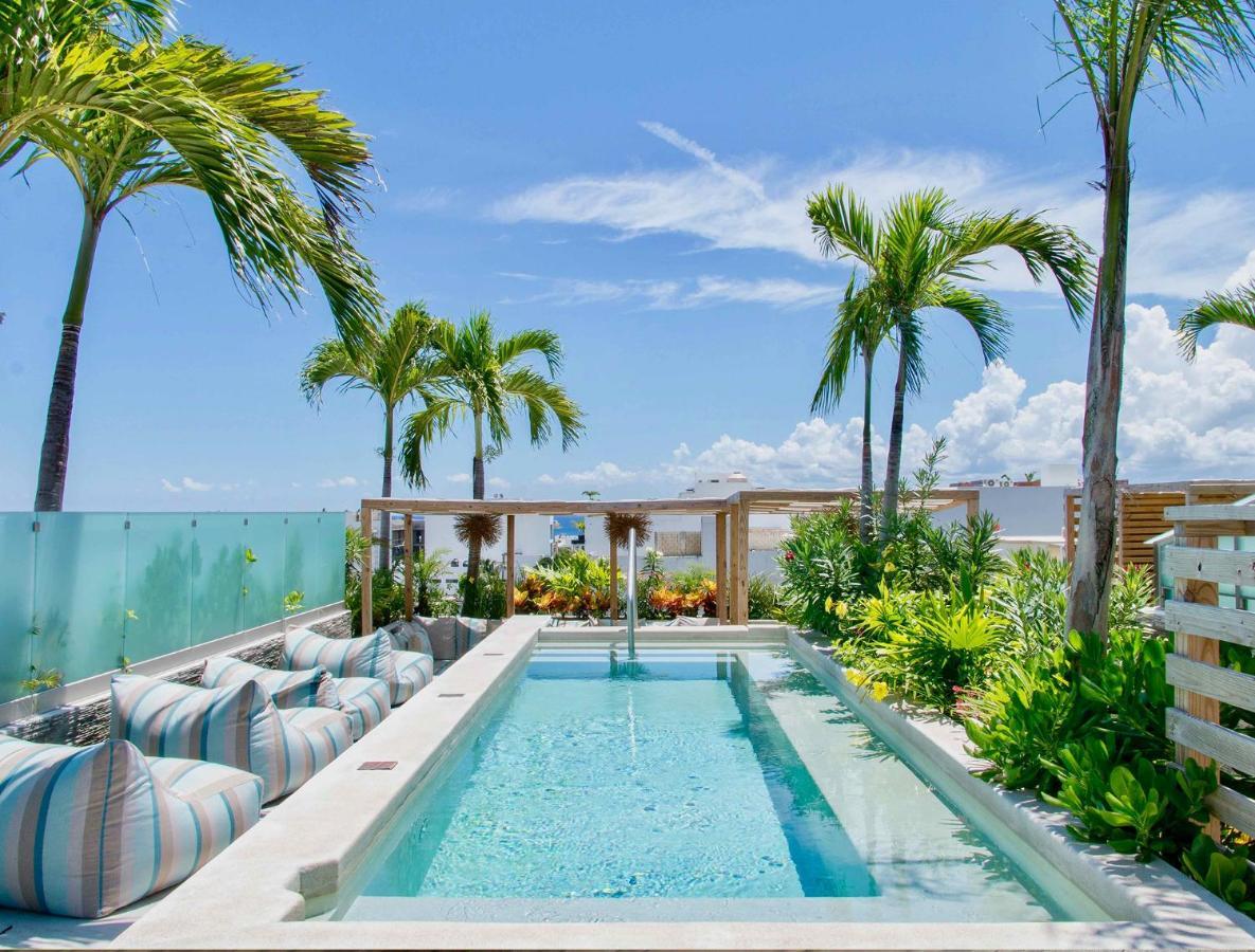 Newport House Playa Boutique