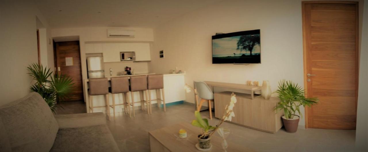 Departamento Delux 2 - Walking Distance A La Playa, Con Balcón. Apartamento Playa del Carmen