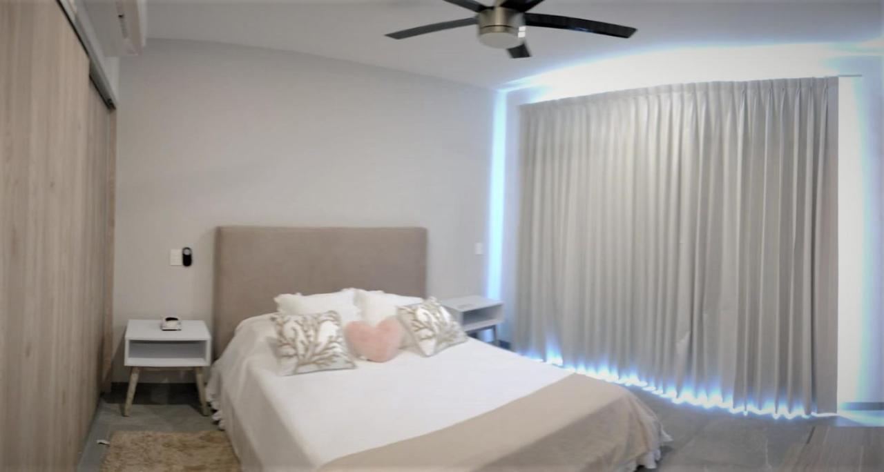Departamento Delux 2 - Walking Distance A La Playa, Con Balcón. * Playa del Carmen