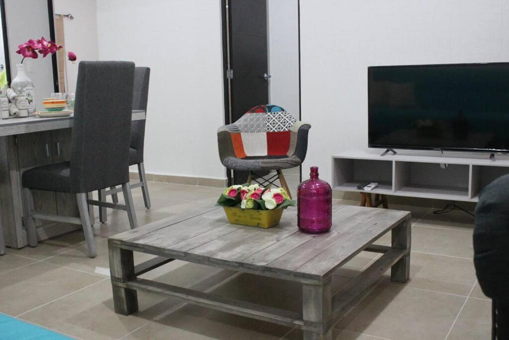 Depa De Playa C/alberca Cerca De La 5a Avenida Apartment Playa del Carmen