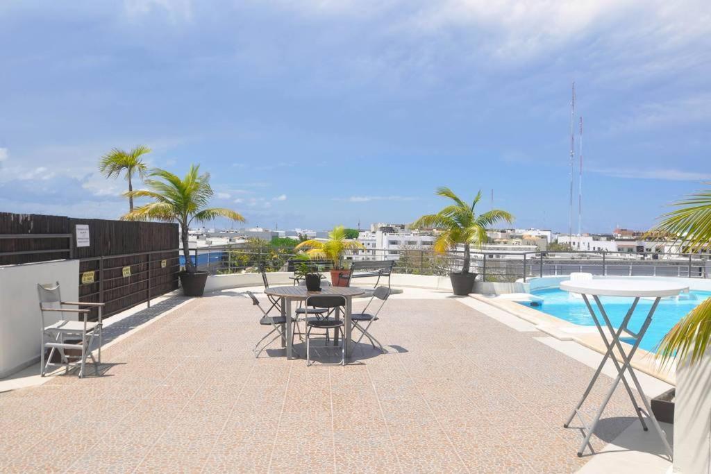 Phenomenal Location Near & 5th With Stunning Roof Pool Apartamento *