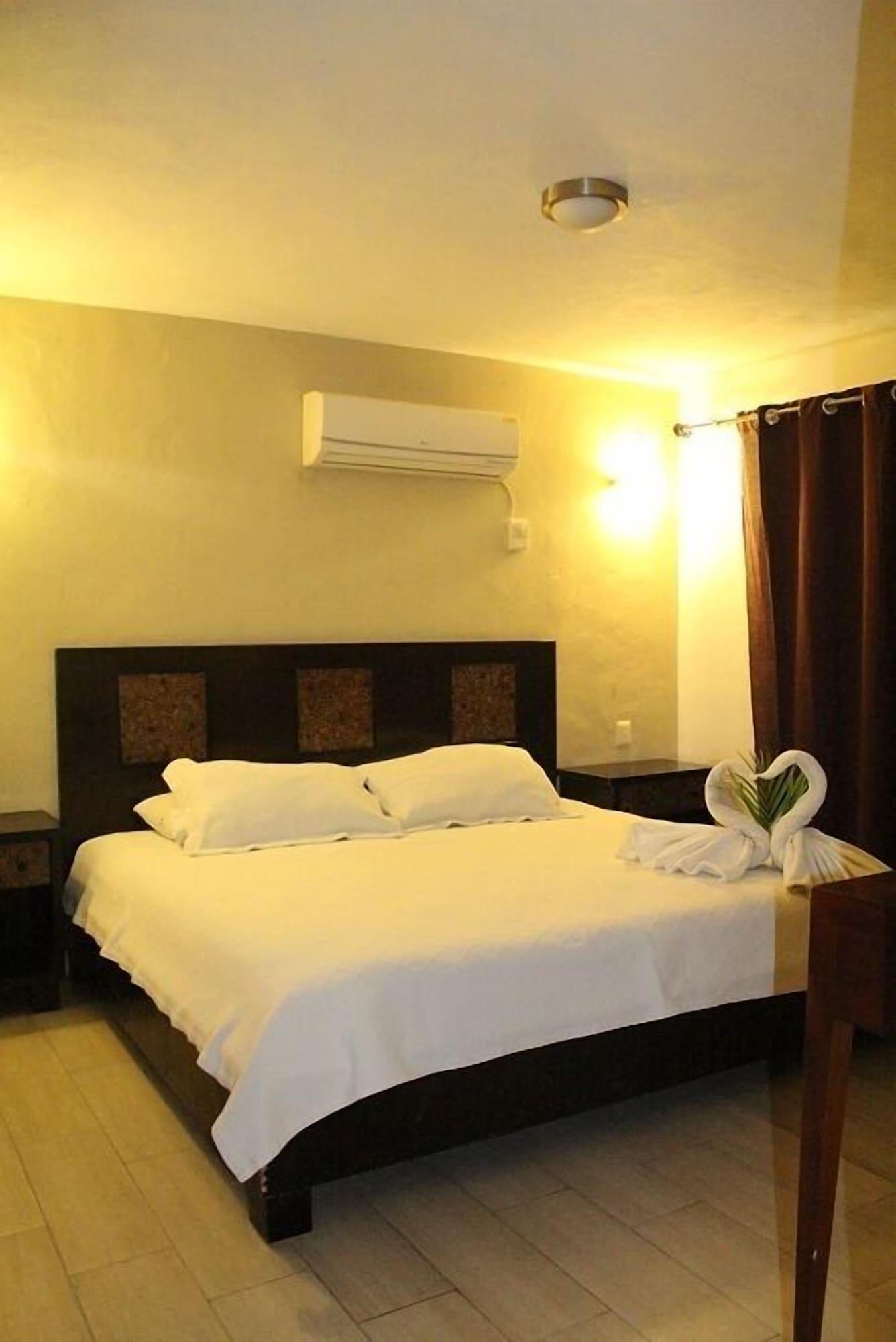 Koox La Mar Condhotel Aparthotel 4*