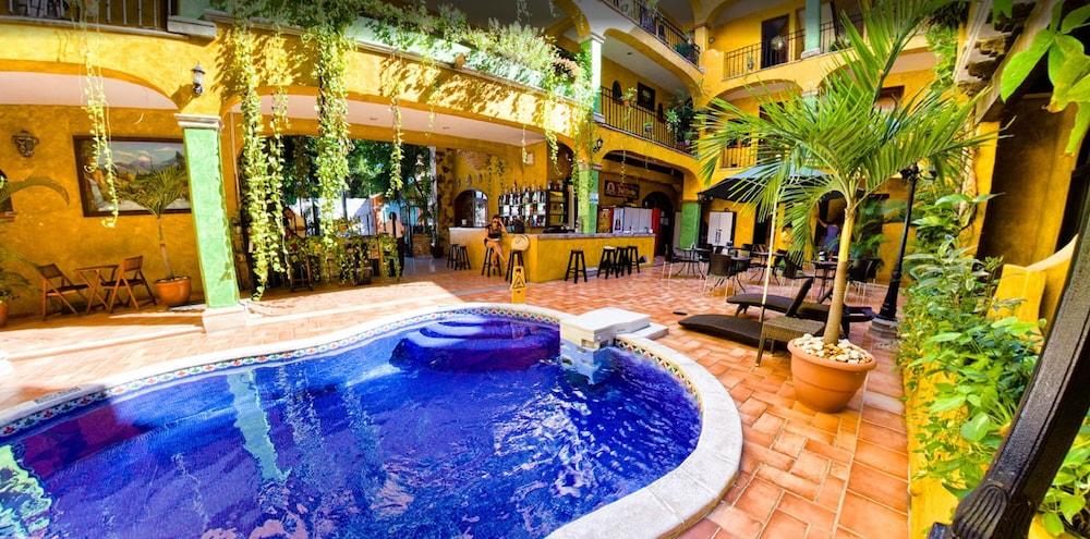 Hotel Hacienda Del Caribe 3*