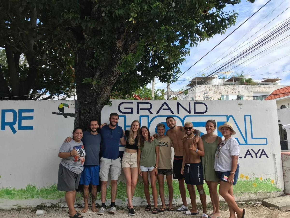 Albergue Grand Playa *