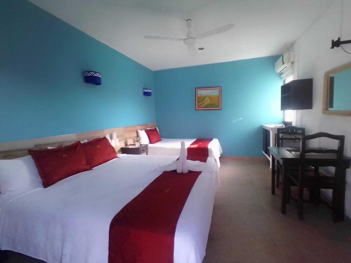 Acuario Hotel 3*