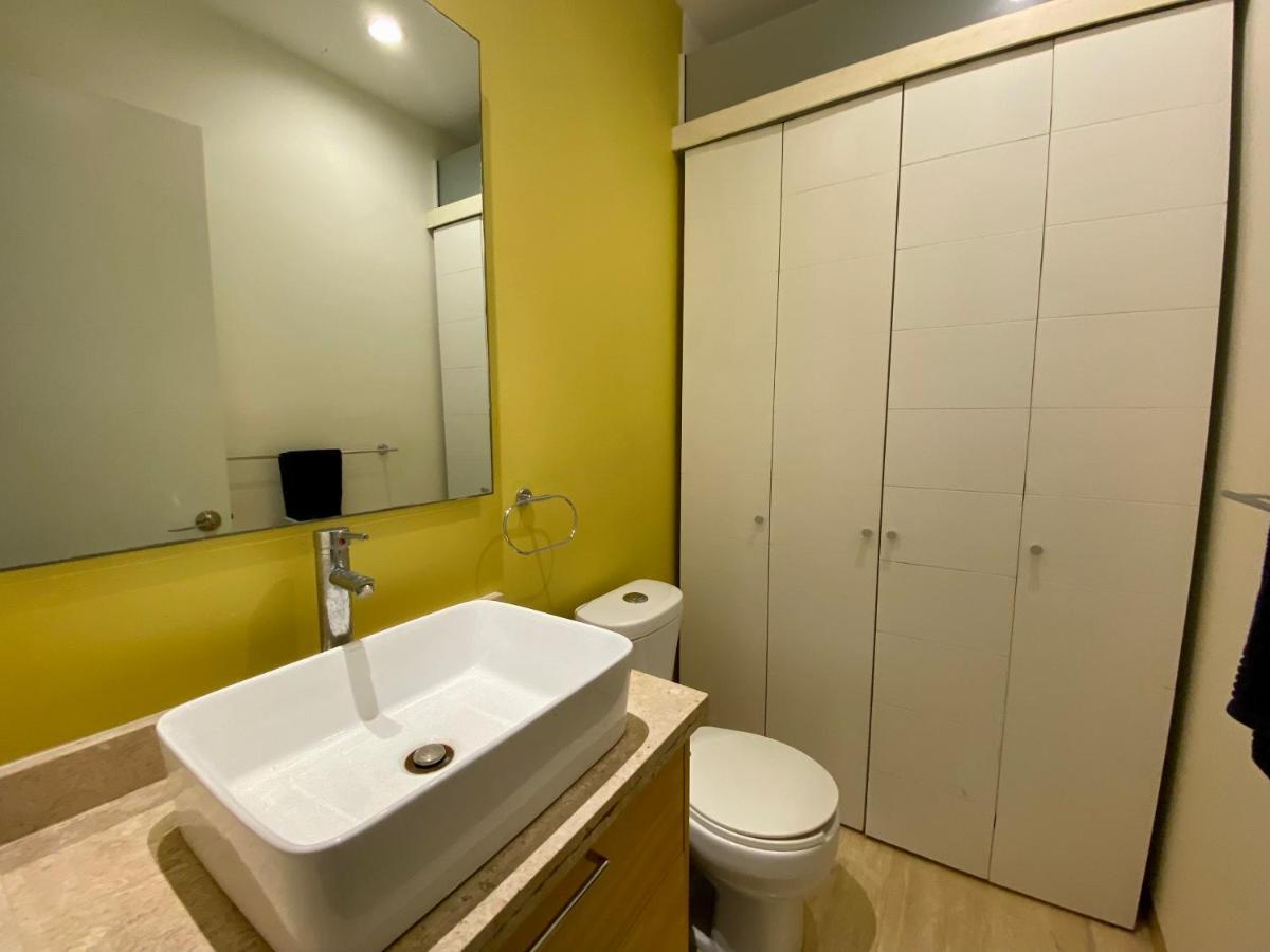 Prime 1 Bedroom In Historic Downtown Apartment *
