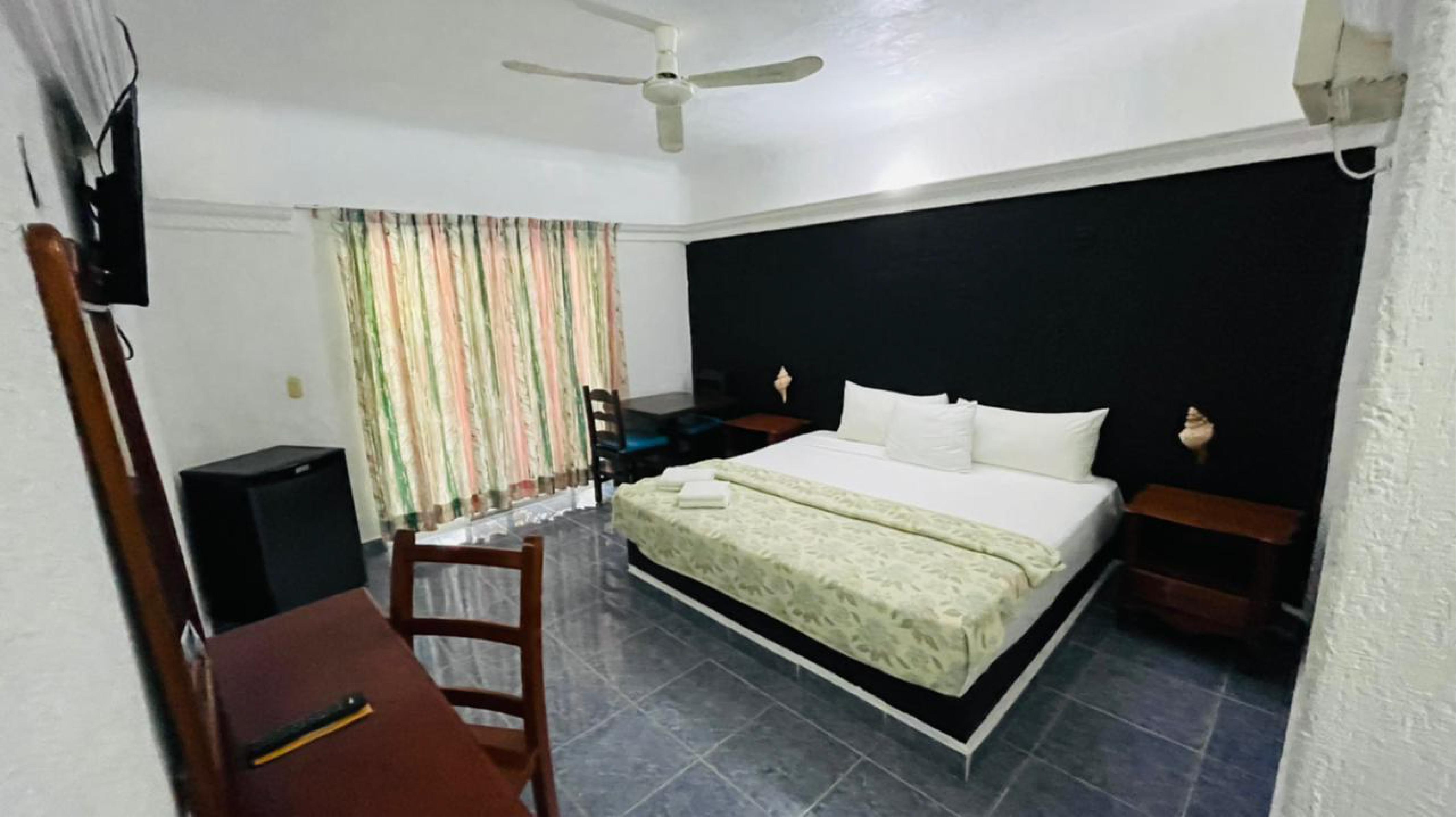 Hotel Maya Del Carmen 2*
