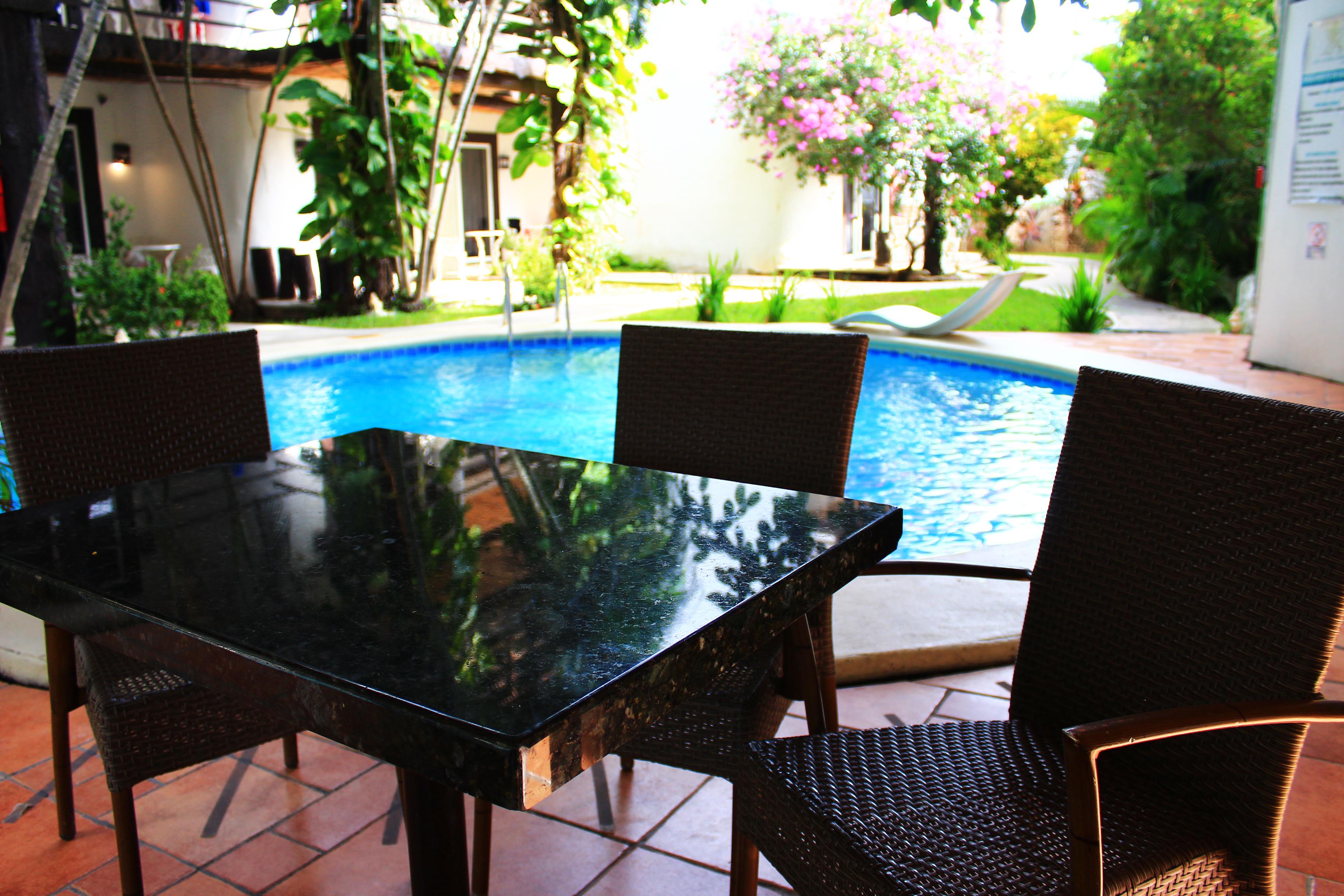 Hotel Maya Del Carmen 2*