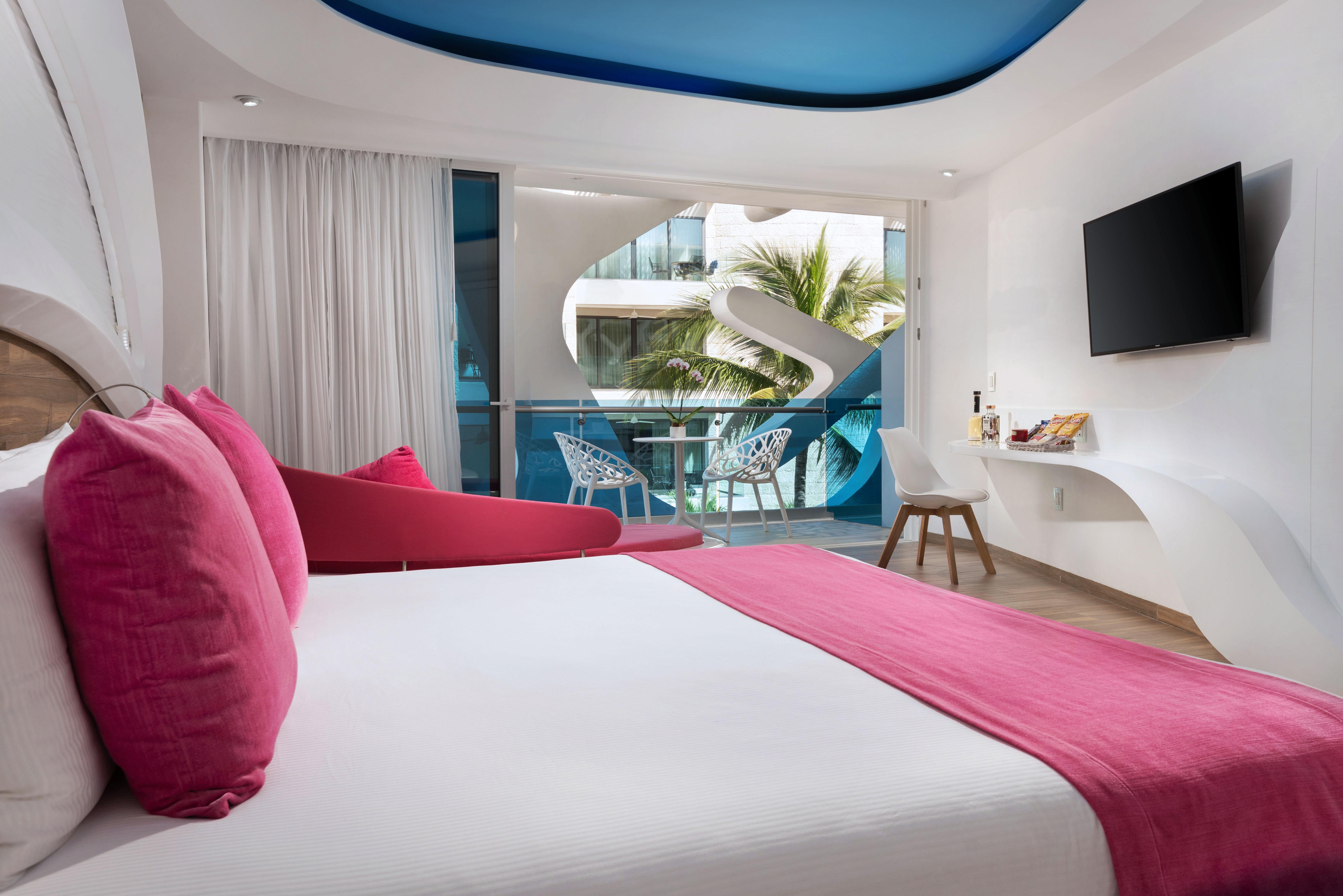We Uniq Hotel El Carmen Adults Only Hotel Playa del Carmen