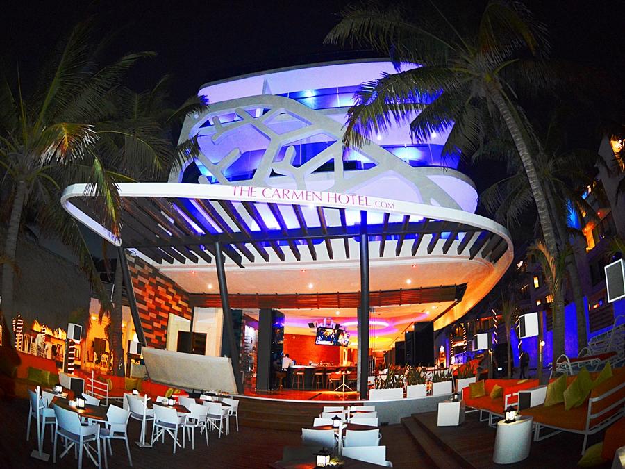 We Uniq Hotel El Carmen Adults Only 5* Playa del Carmen