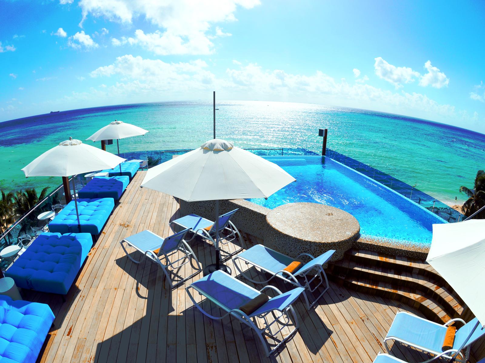We Uniq Hotel El Carmen Adults Only Hotel 5*