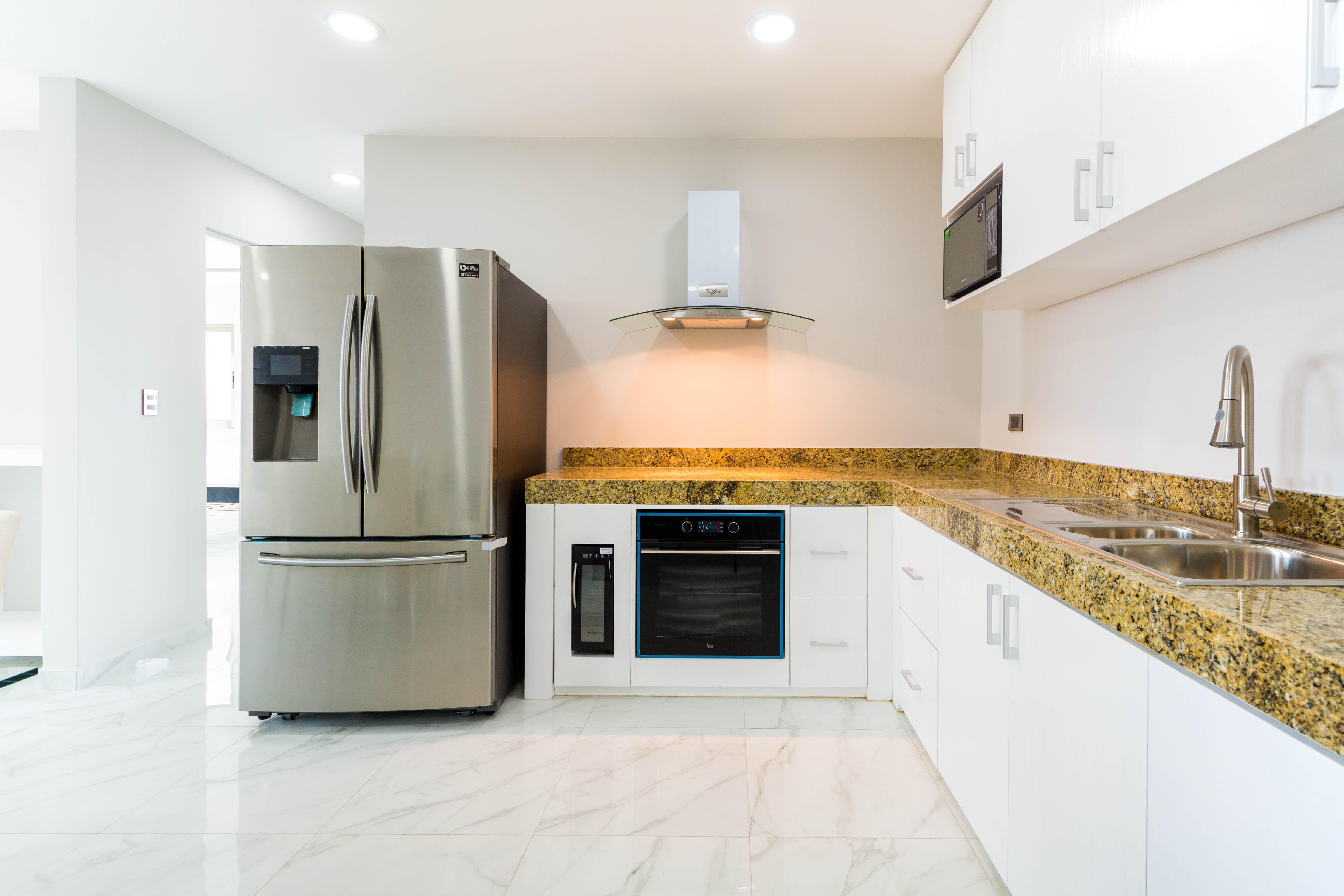 Palmarena & Residences - Long Comfort With Parking, Sauna, Gym & Pool - Steps From 5th Avenue Hotel