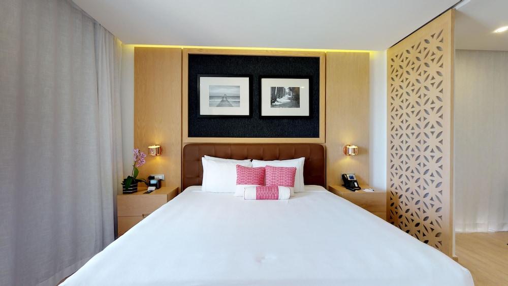 Residences At The Fives