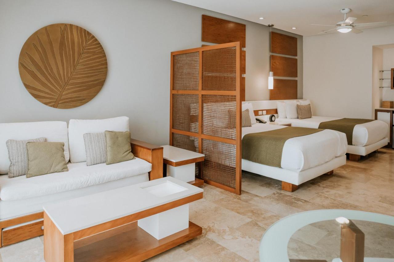 Khách sạn The Reef 28 & (adults Only) 5*