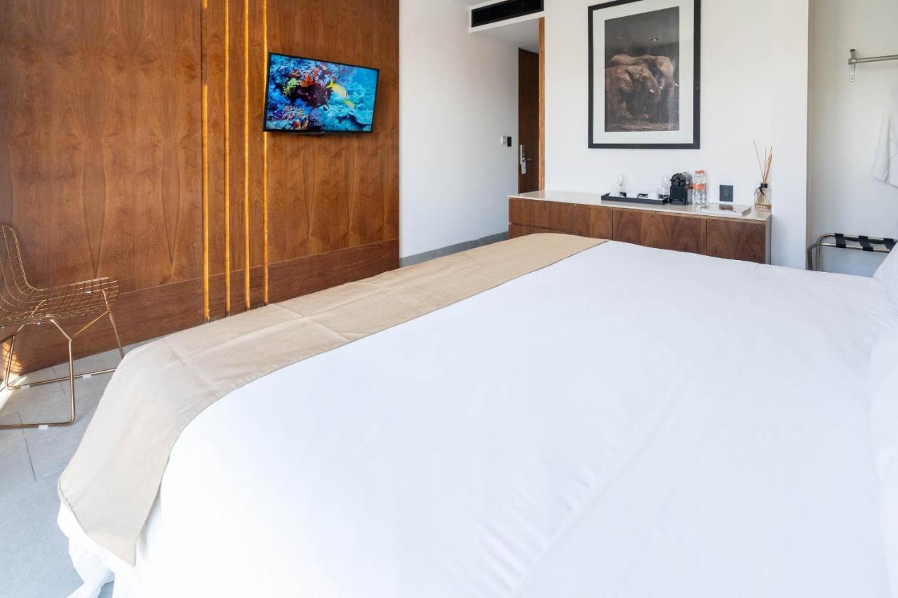 It Boutique & Restaurant Hotel