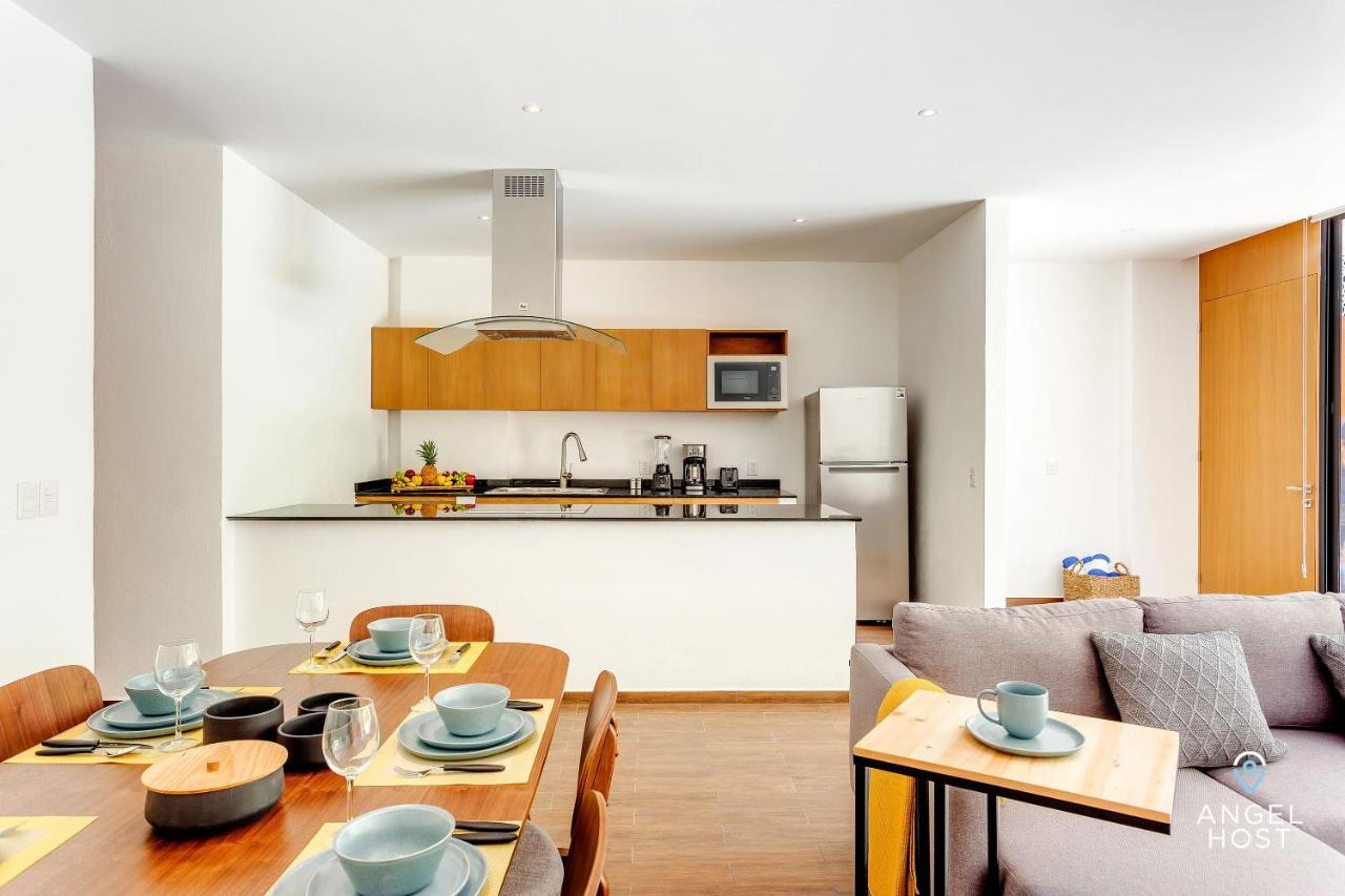 Incredible Oceanview Roof Lounge, Units 2 Blocks To Beach * Playa del Carmen