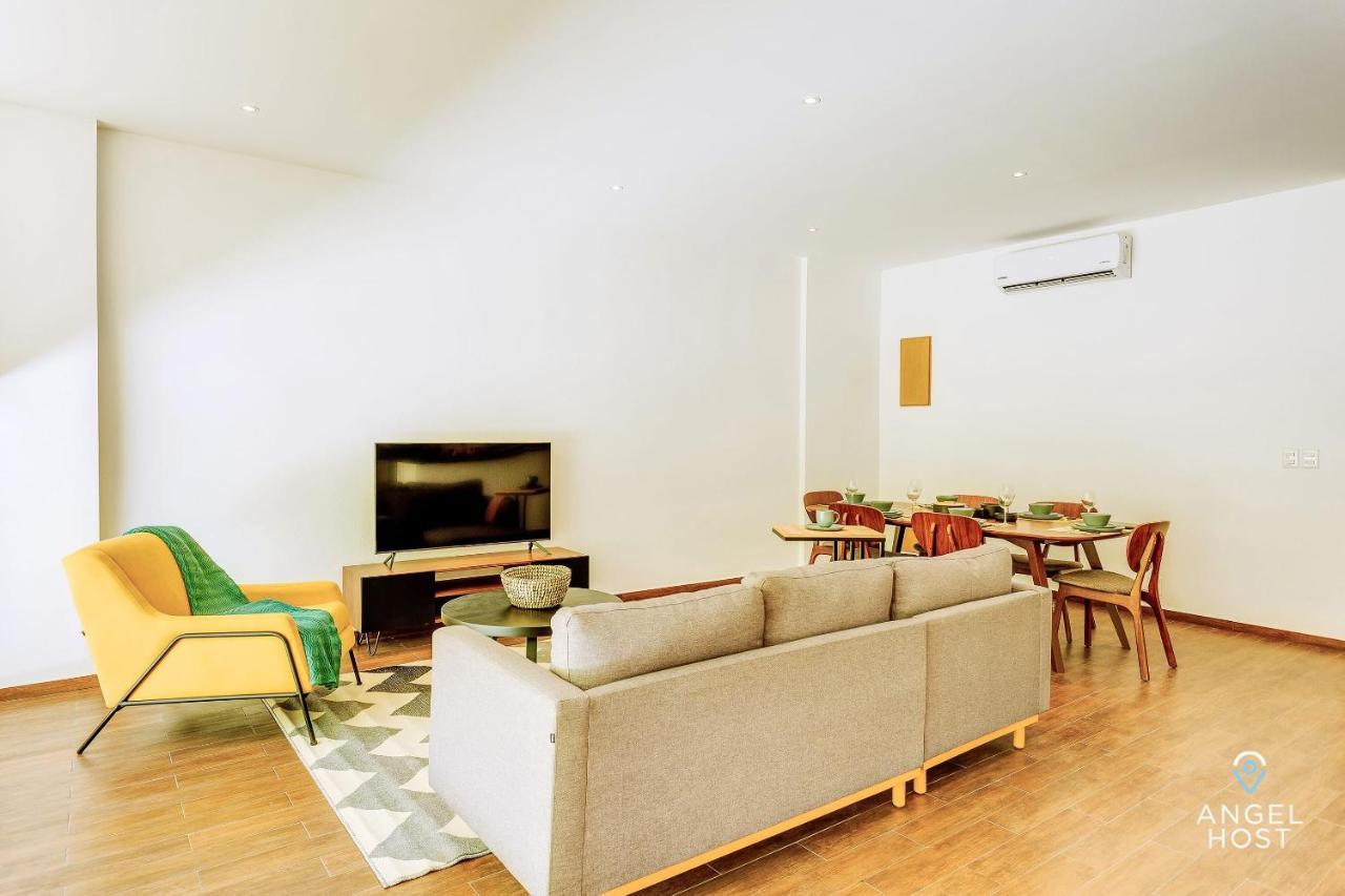Incredible Oceanview Roof Lounge, Units 2 Blocks To Beach Apartment
