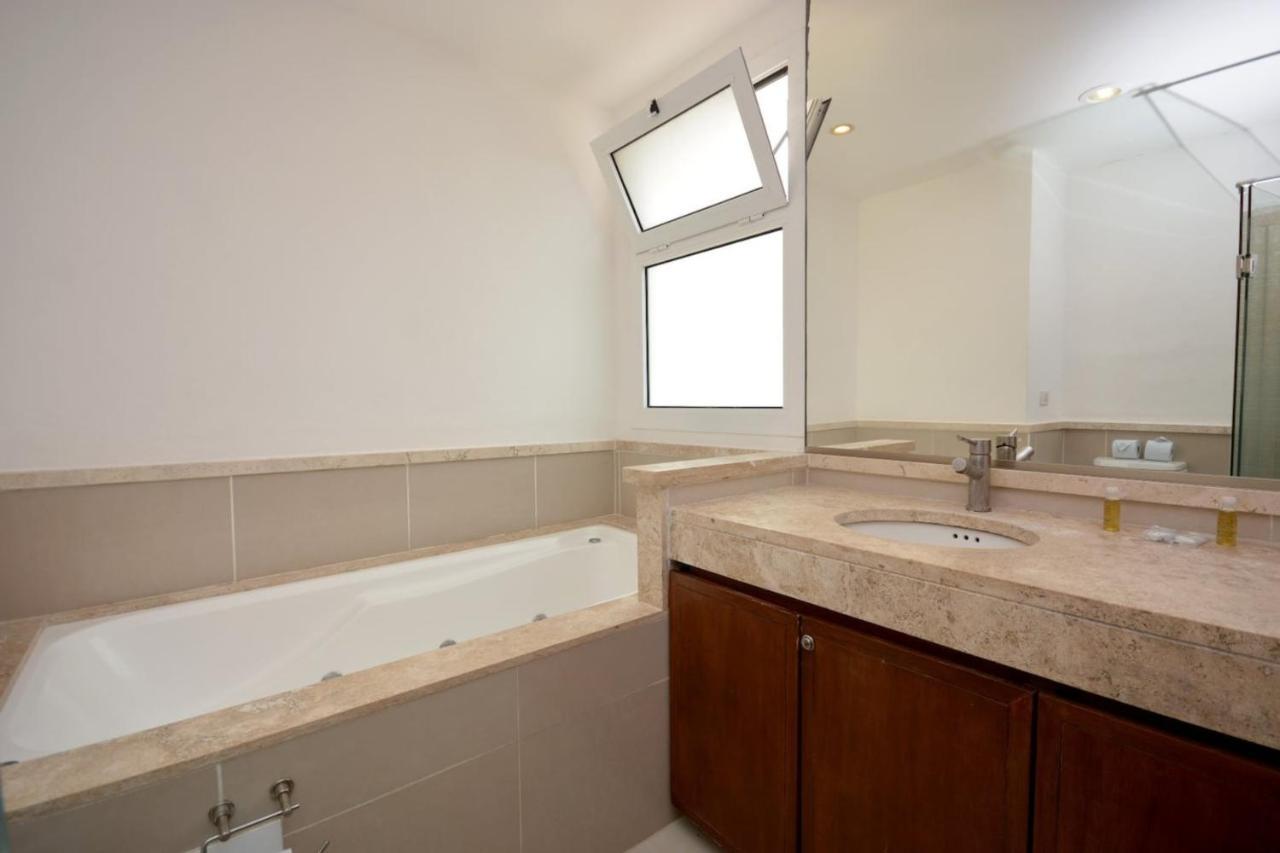 Apartment Quadra Deluxe Mamitas Zone! By Yeah Playa del Carmen