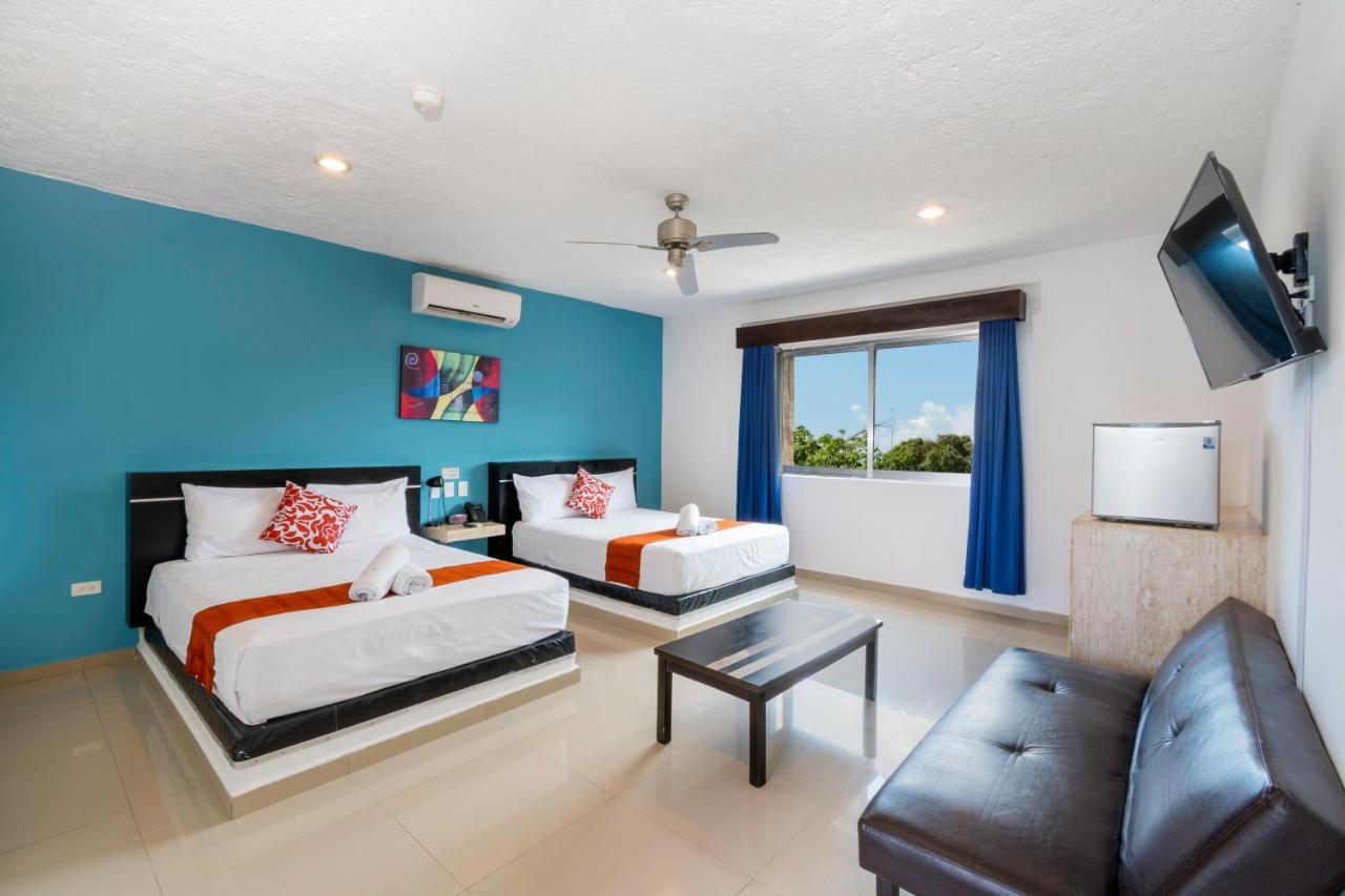 Playa Encantada Aparthotel 3*