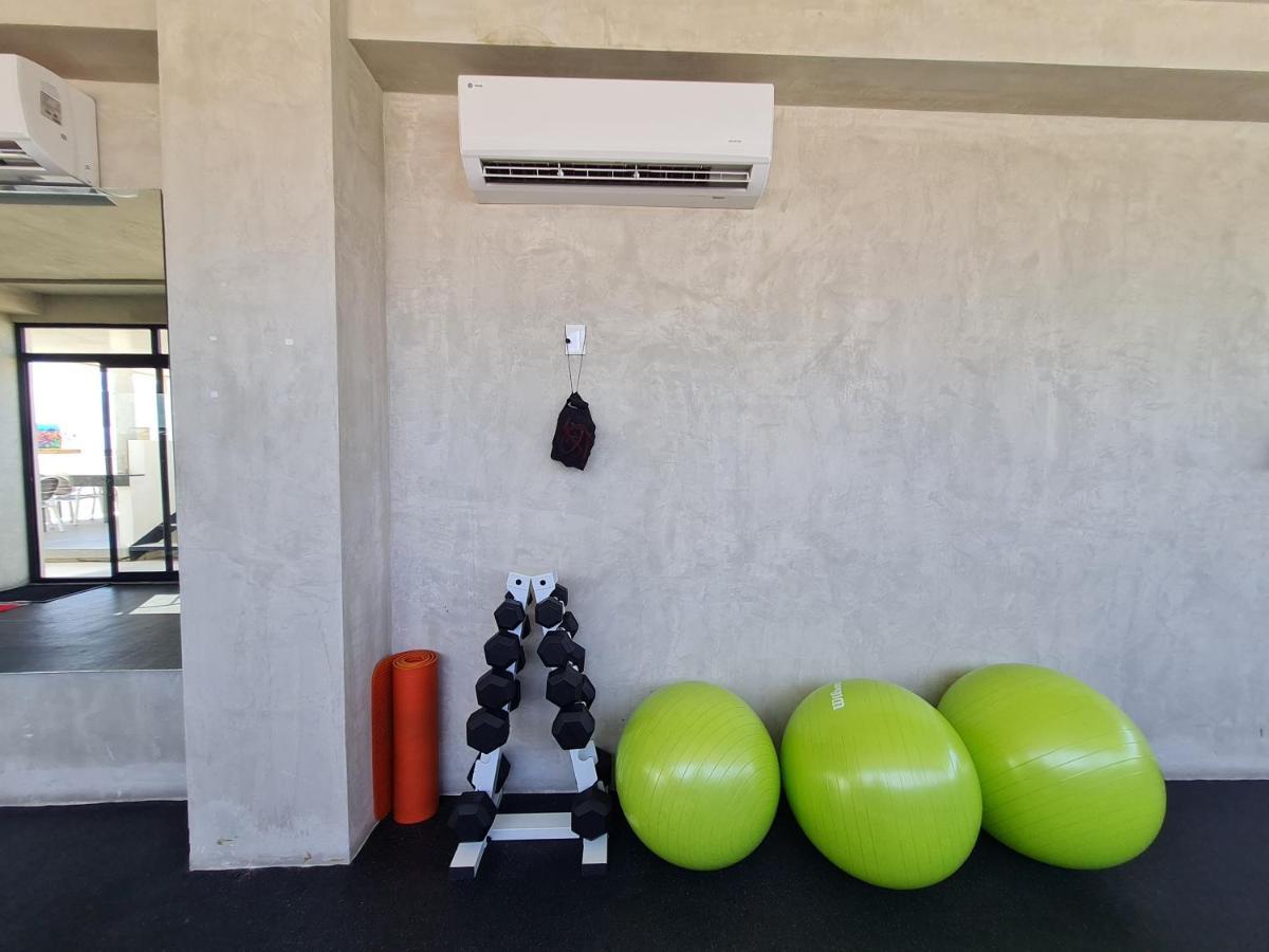 & Beautiful Studio, Roof, Cinema, Bbq, Gym, Pools, Kidszone By Yeah