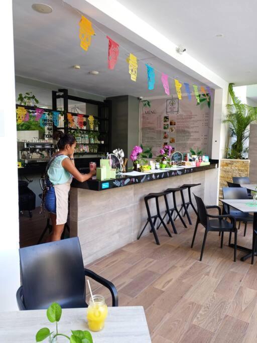 Your Exclusive In The - Amenities & Services For Free!! Apartment