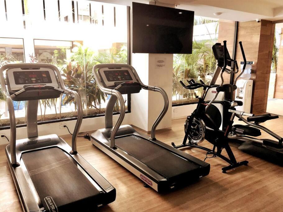 Apartment Your Exclusive In The - Amenities & Services For Free!!
