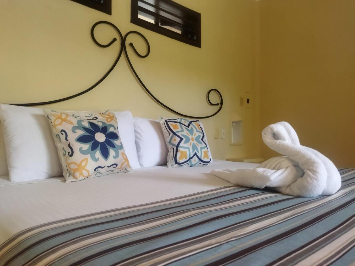 Khách sạn Barrio Latino Playa del Carmen