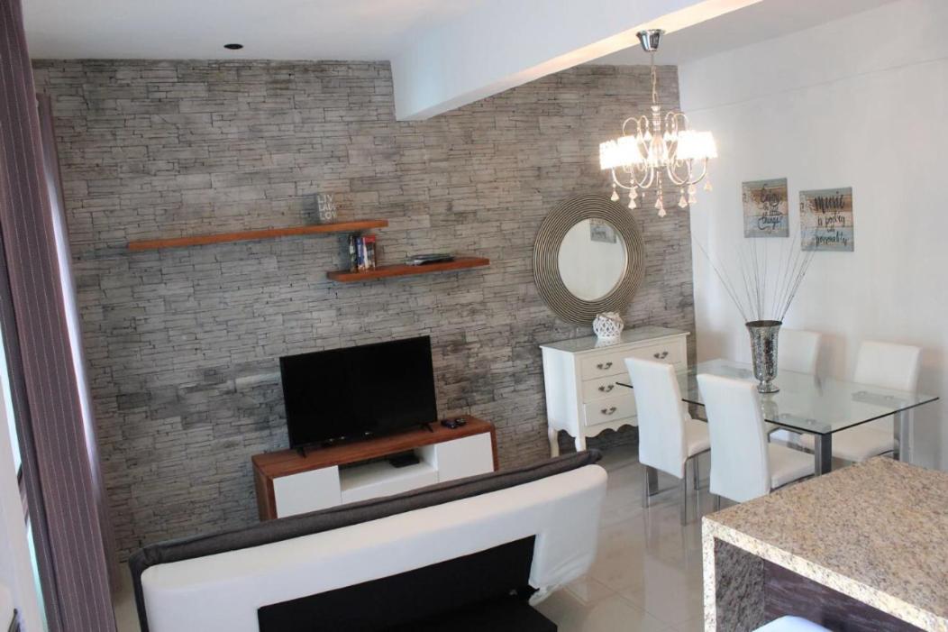 Aparthotel La Fortaleza *