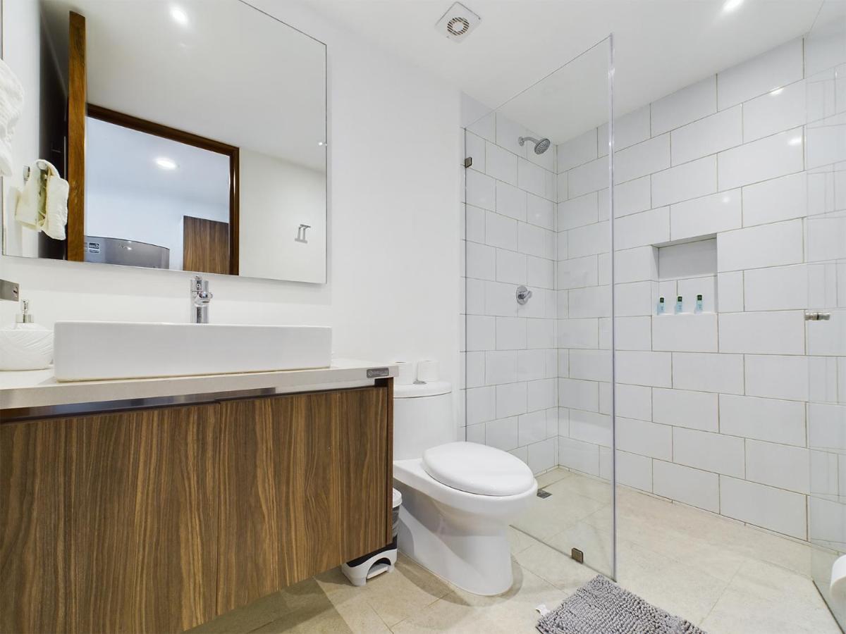 Apartment & Beautiful Studio, Roof, Cinema, Bbq, Gym, Pools, Kidszone By Yeah