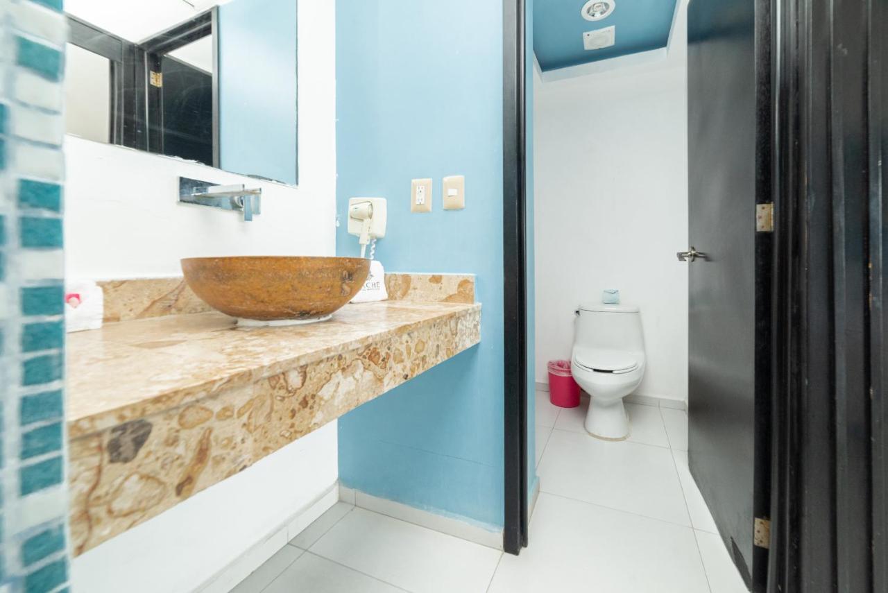 Khách sạn Cache 3*