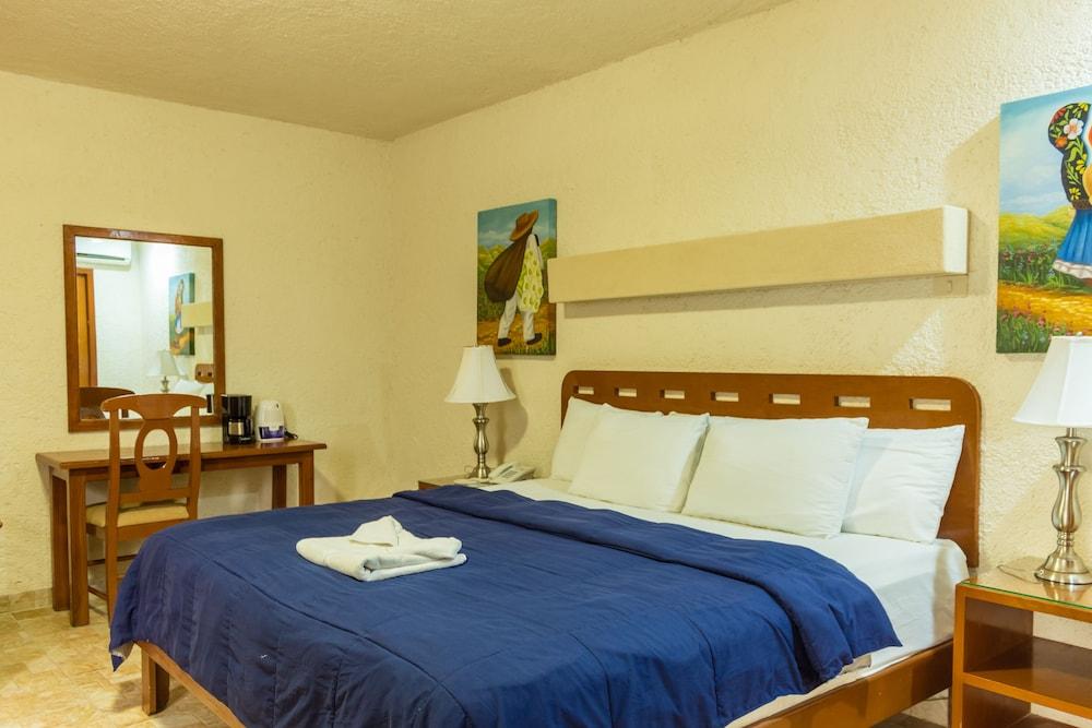 Hotel Luciana & Club