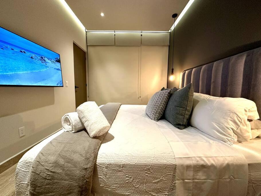 Luxury Loft With Rooftop Pool & Prime Location By Solmar Apartment *