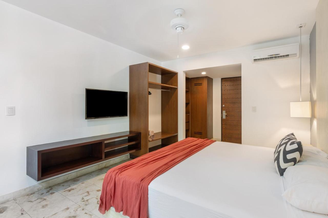 Anah Luxury *