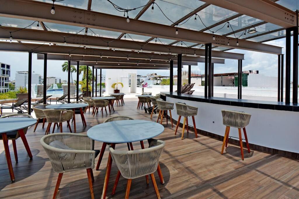 Big Loft 2br 2.5bth One Block The Playa del Carmen