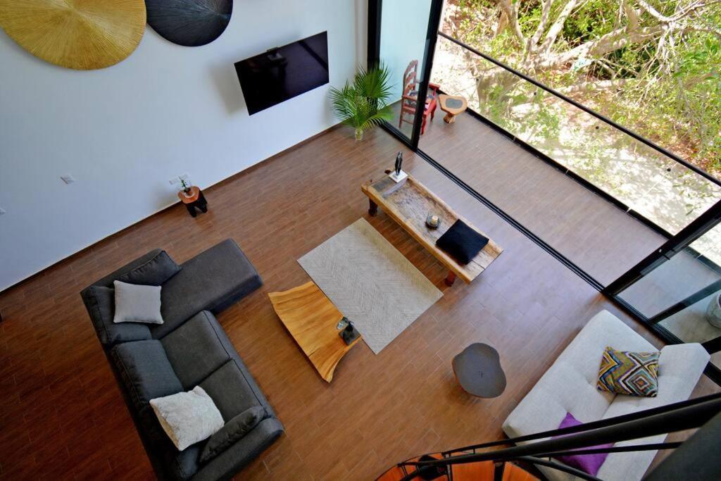 Apartment Big Loft 2br 2.5bth One Block The *