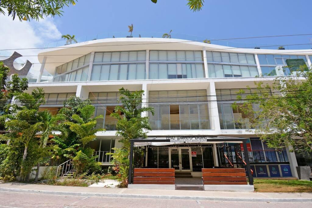 Apartment Big Loft 2br 2.5bth One Block The *