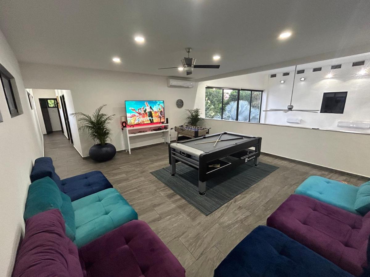 Villa Celebre Venus Playacar - 24 Pax *