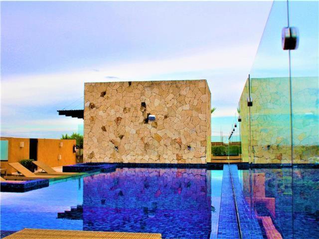 Spectacular Two Bedrooms Ph With Private Rooftop And Jacuzzi Căn hộ