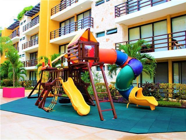 Spectacular Two Bedrooms Ph With Private Rooftop And Jacuzzi *
