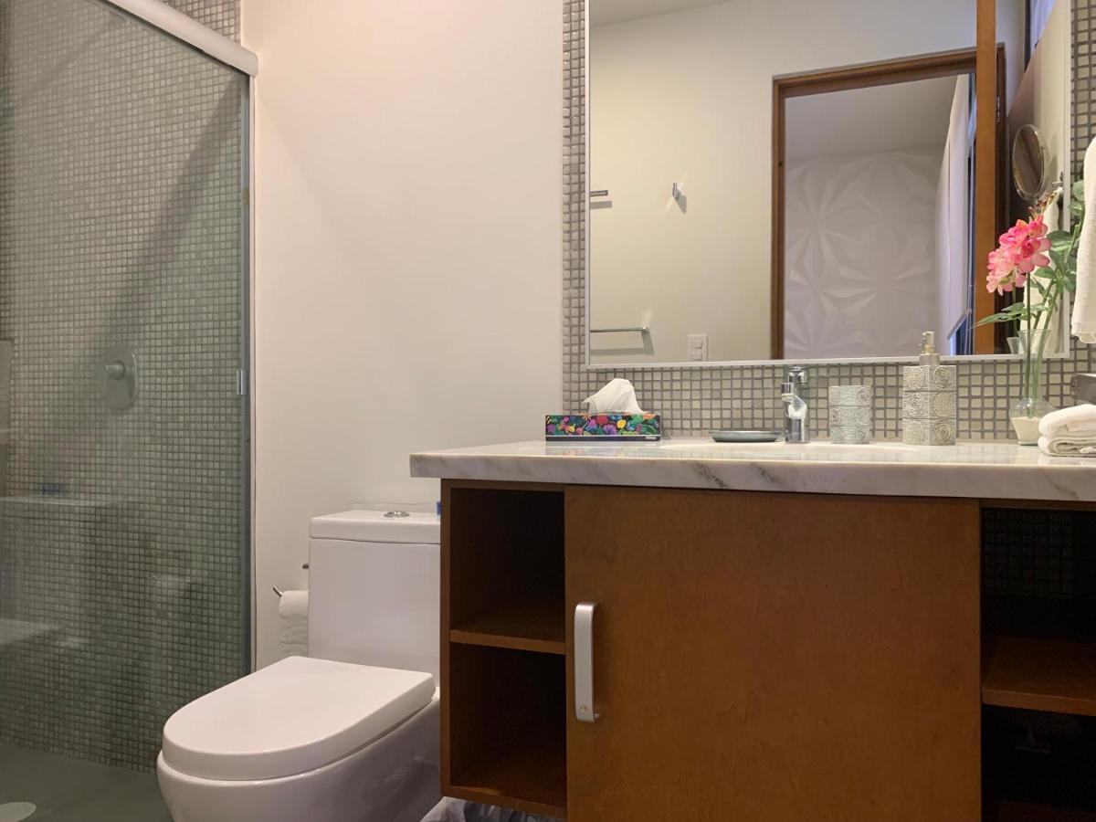 Spectacular Two Bedrooms Ph With Private Rooftop And Jacuzzi Căn hộ *