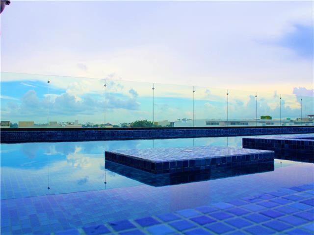Căn hộ Spectacular Two Bedrooms Ph With Private Rooftop And Jacuzzi *