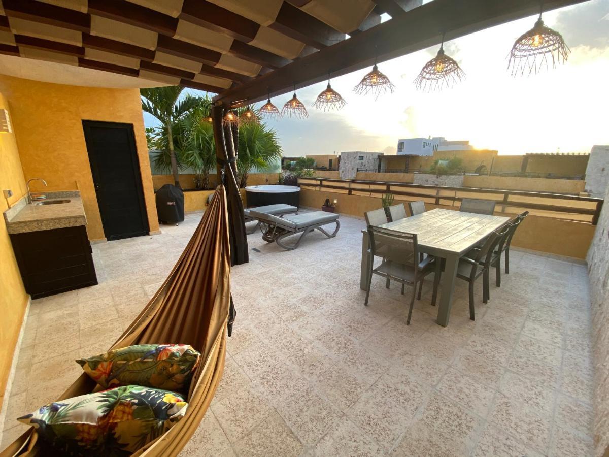 Spectacular Two Bedrooms Ph With Private Rooftop And Jacuzzi Playa del Carmen