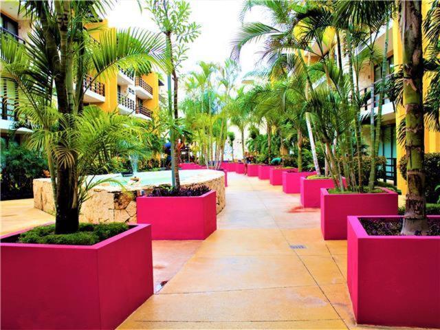 Spectacular Two Bedrooms Ph With Private Rooftop And Jacuzzi *